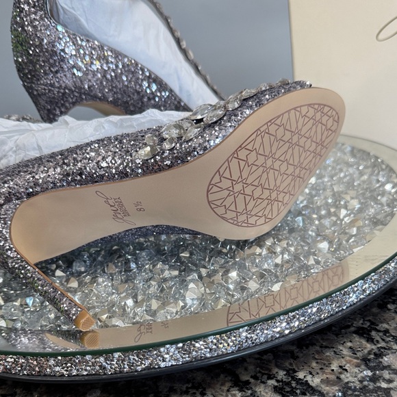 Badgley Mischka Silver Crystal T‑Strap Glitter Heels NEW 8.5 - Picture 13 of 14